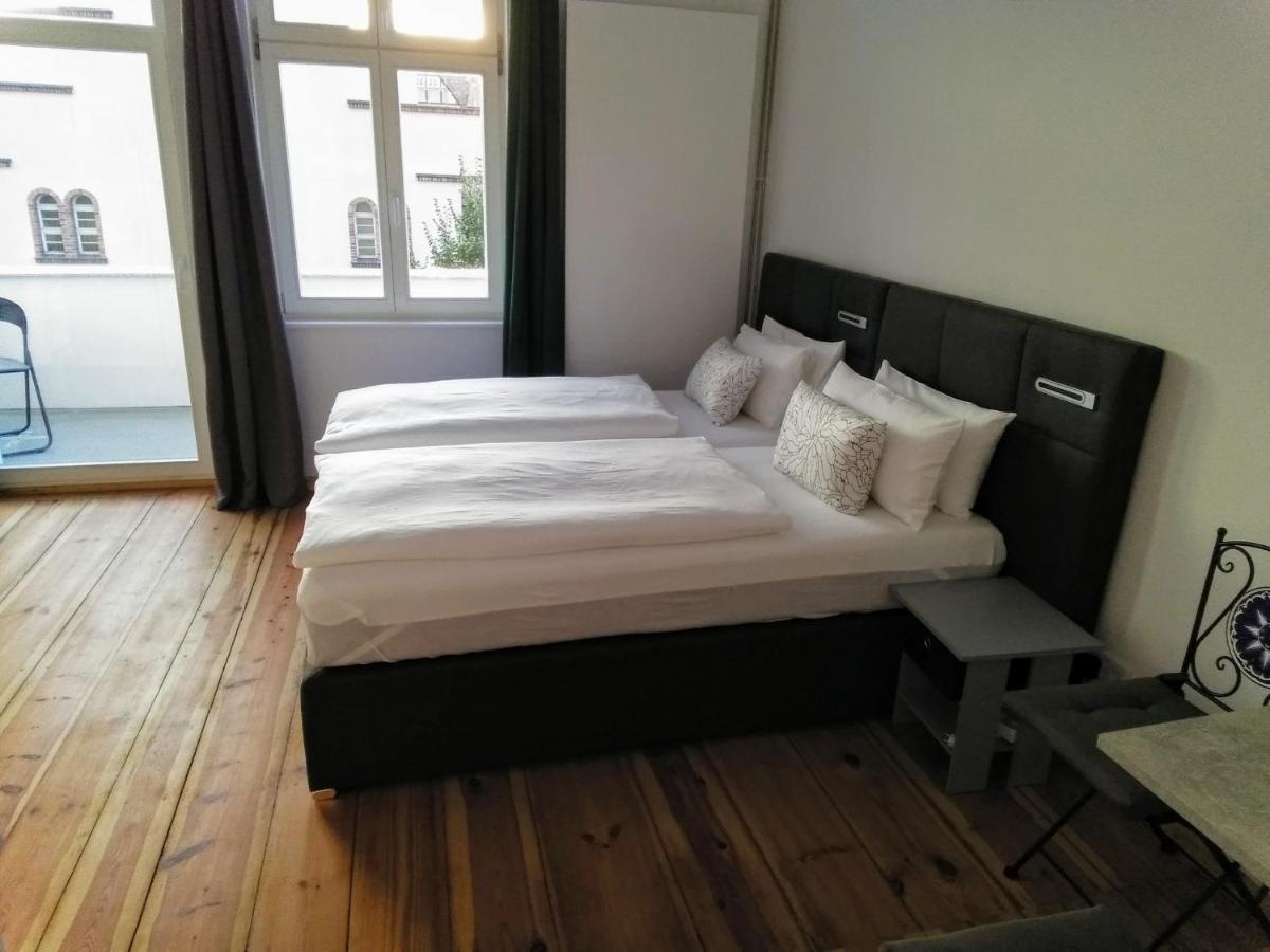 Pension-Fuerstenberghavel Sans Rival Extérieur photo