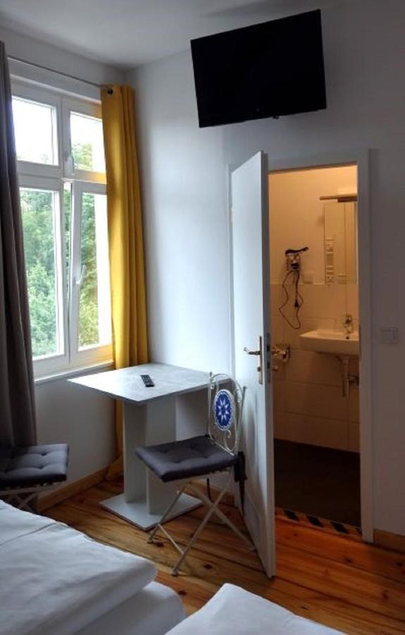 Pension-Fuerstenberghavel Sans Rival Extérieur photo